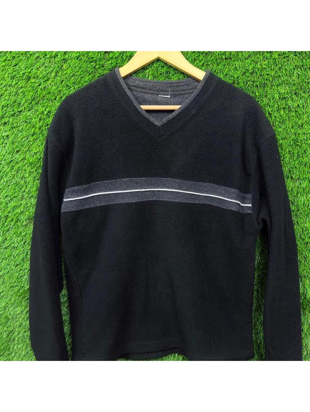 Black V-Neck Fleece Pullover Contrast Stripe Sweater